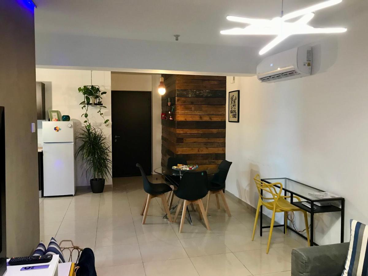 Fat Cow Apartment 101 Larnaca Exteriör bild