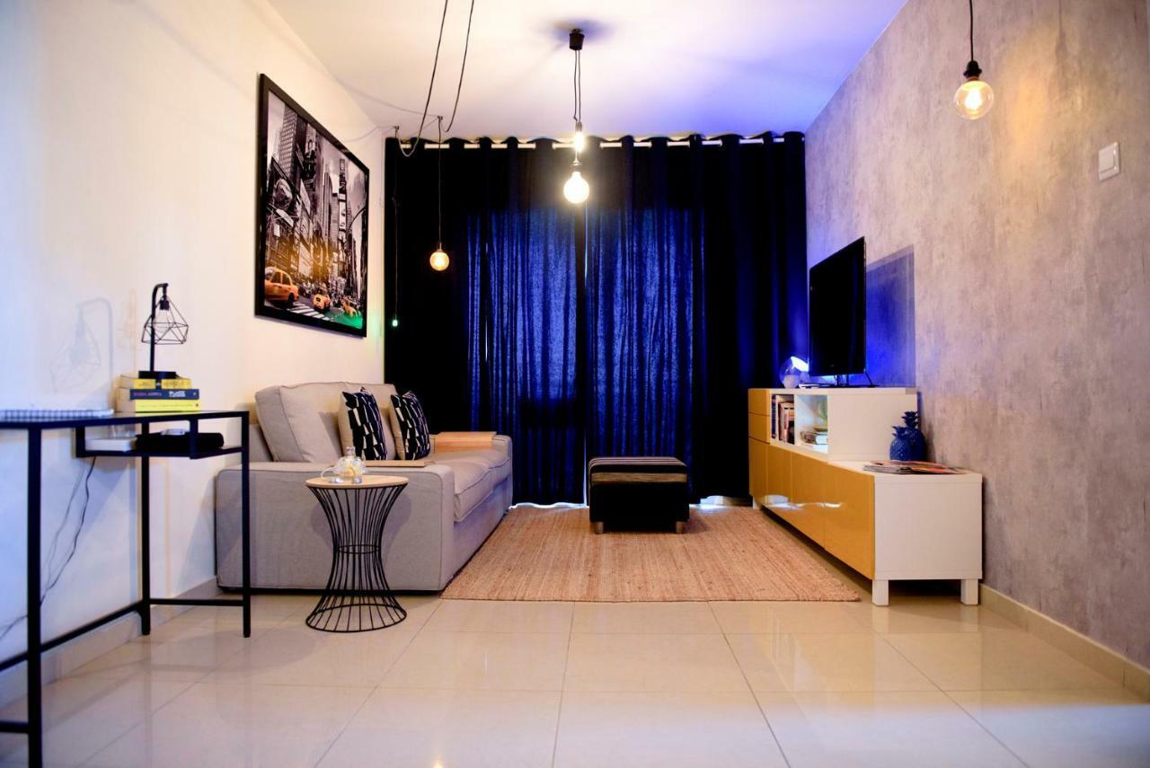 Fat Cow Apartment 101 Larnaca Exteriör bild